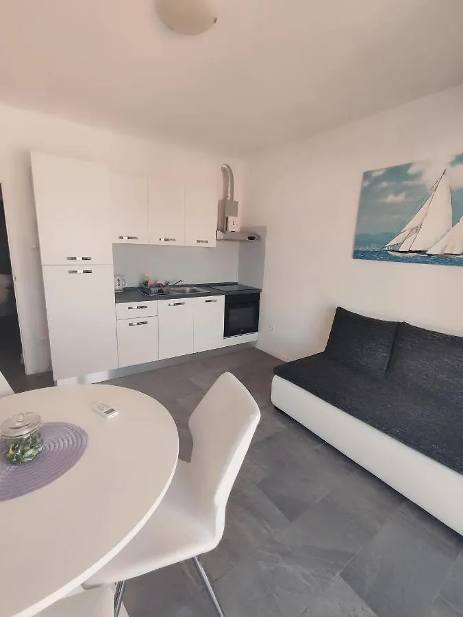 Apartman Providenca - Trogir - Close To Beach